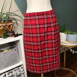 Vintage J.G. Hook Red Plaid Tartan Mini Skirt 90s Wool Blend USA Made Size 10P